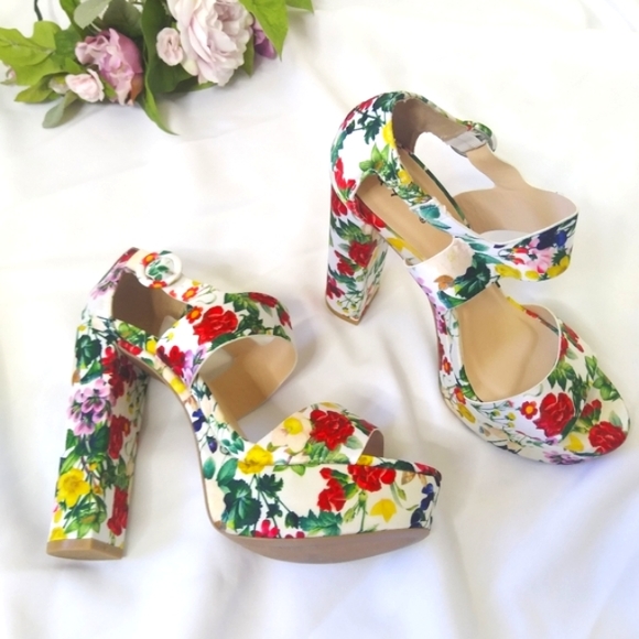 Qupid Shoes - Qupid Floral Platform Shoes